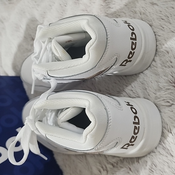 Reebok unisex-child Bb4500 CourtBasketball Sneakers high tops white & rose gold - Picture 4 of 4